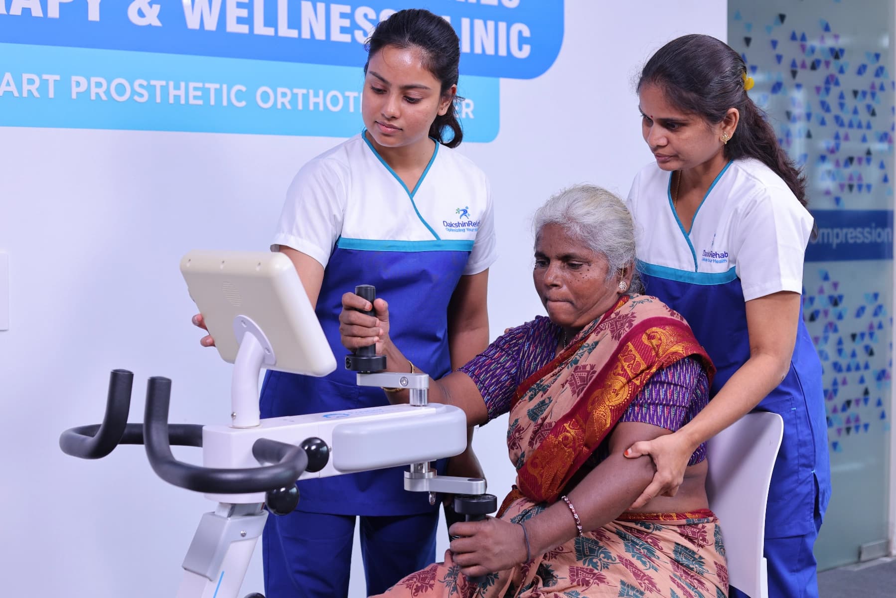 Physical evaluation and diagnostics at DakshinRehab Kukatpally